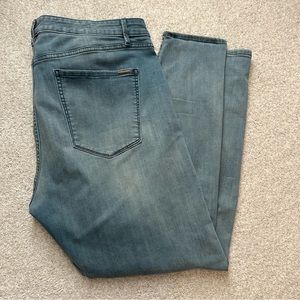 WHBM - High-Rise Jeanie Denim Legging szXL